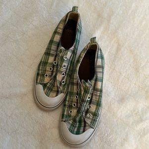 Janie and Jack Boys Slip On Sneakers Size 2